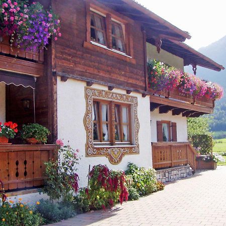 Ferienwohnungen Mit Bergblick อินเซลล์ ภายนอก รูปภาพ